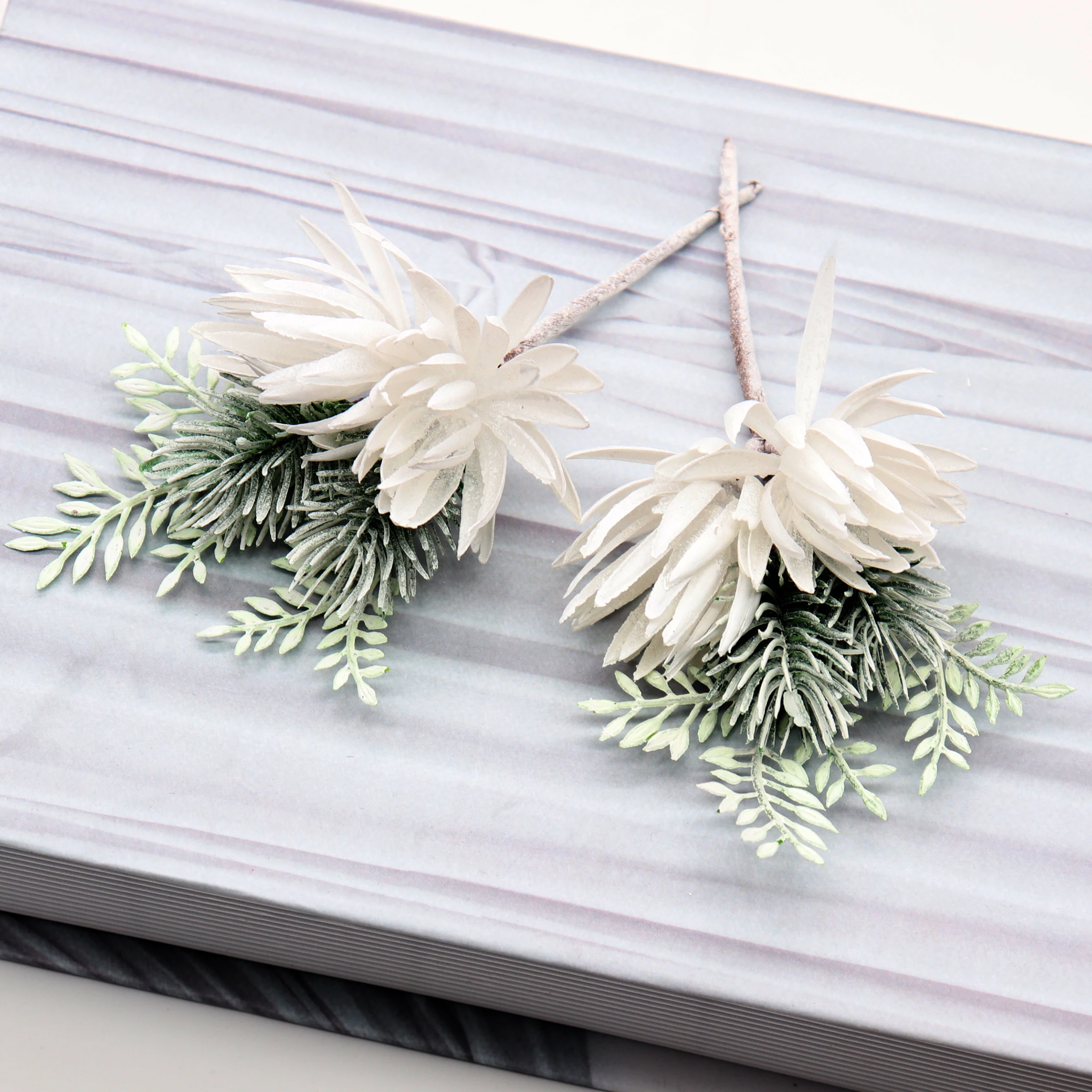 1Pcs Hight Quality Plastic Weed Branches Artificial Flowers Bouquet Twigs Rod Fake Leaf Wedding Home Party Aquatic Decoration
1Pcs Hight Quality Plastic Weed Branches Artificial Flowers Bouquet Twigs Rod Fake Leaf Wedding Home Party Aquatic Decoration