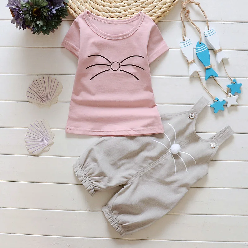 2017 Summer Suit Children Short Sleeved Suit Children Strap Two Piece Pants Baby Clothes
2017 Summer Suit Children Short Sleeved Suit Children Strap Two Piece Pants Baby Clothes