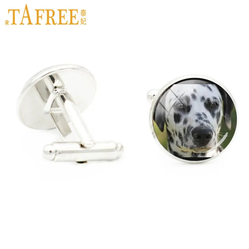 TAFREE novelty vintage dalmation dog glass art men cufflinks animal charms pug bulldog cuff links for men dog lover jewelry DG1
TAFREE novelty vintage dalmation dog glass art men cufflinks animal charms pug bulldog cuff links for men dog lover jewelry DG1