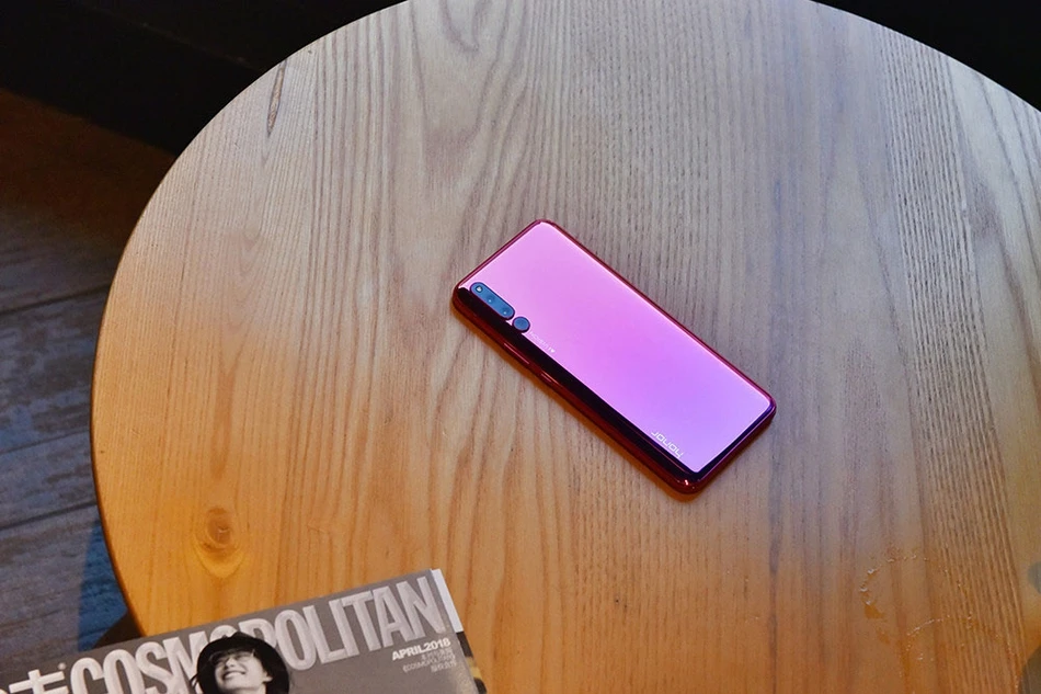 Original Huawei Honor Magic 2 Magic UI 2.0 Octa Core Mobile Phone FingerPrint 6G/8G RAM 128G/256G ROM 6.39 inch Smart Phone
Original Huawei Honor Magic 2 Magic UI 2.0 Octa Core Mobile Phone FingerPrint 6G/8G RAM 128G/256G ROM 6.39 inch Smart Phone