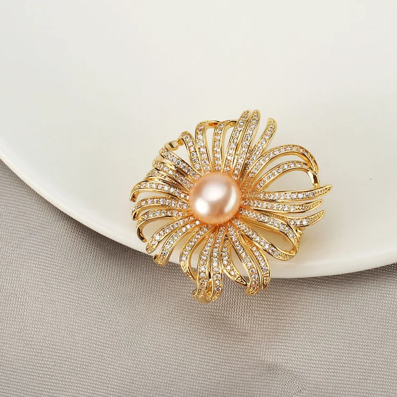 Luxury Rhinestone Flower Brooches for Women Natural Pearl Brooch Crystal Lapel Pins Jewelry Female Wedding Party Accessories
Luxury Rhinestone Flower Brooches for Women Natural Pearl Brooch Crystal Lapel Pins Jewelry Female Wedding Party Accessories