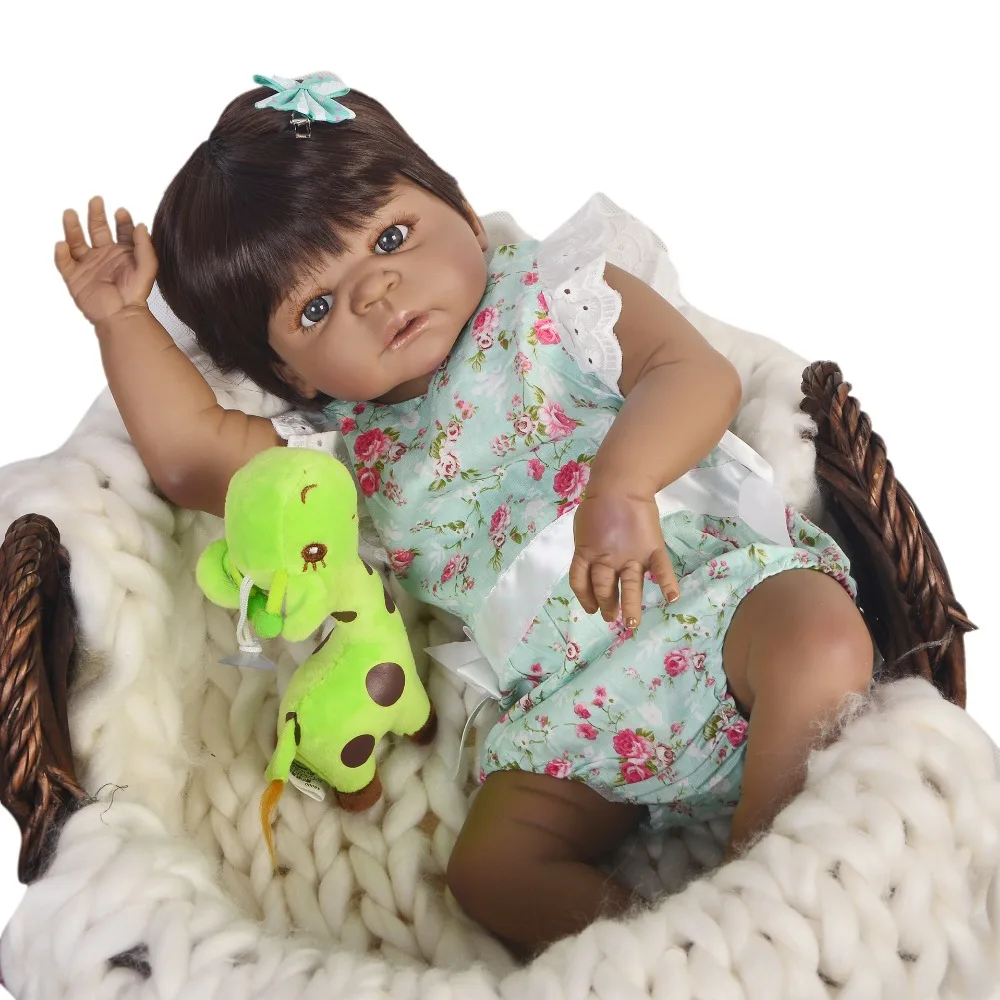 Real 57CM Full Body silicone Girl Reborn Babies Doll Bath Toy black skin lol dolls Princess Baby Bonecas Bebes Reborn toddler
Real 57CM Full Body silicone Girl Reborn Babies Doll Bath Toy black skin lol dolls Princess Baby Bonecas Bebes Reborn toddler