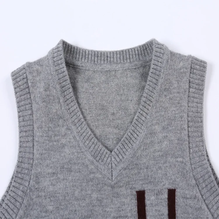 3858104034_1840150790