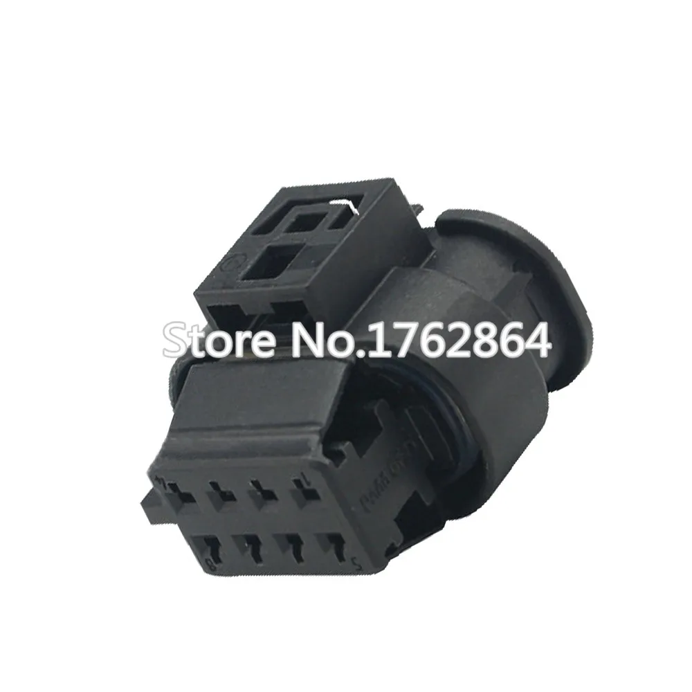 8 pin sheathed car harness connector black connector with terminal DJ7086-1.5-21 8P
8 pin sheathed car harness connector black connector with terminal DJ7086-1.5-21 8P