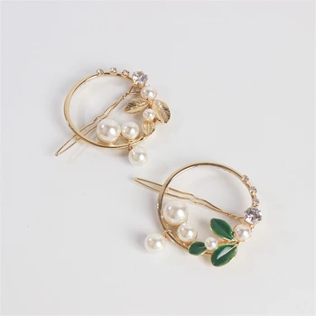 1Pc Women Diamond Pearl Hair Clip Metal Hairpins Vintage Hair Barrette Bun Maker Hairclip Hair Styling Tool Hair Accessories
1Pc Women Diamond Pearl Hair Clip Metal Hairpins Vintage Hair Barrette Bun Maker Hairclip Hair Styling Tool Hair Accessories