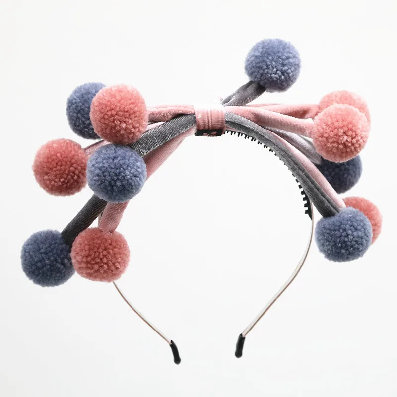 2018 NEW winter STYLE fashion yarn pompom with velvet bow multi color two tone design full head hairbands hair accessories
2018 NEW winter STYLE fashion yarn pompom with velvet bow multi color two tone design full head hairbands hair accessories