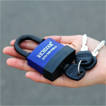 High quality outdoor waterproof padlock door lock wooden door lock warehouse lock large lock anti-rust anti-theft lock
High quality outdoor waterproof padlock door lock wooden door lock warehouse lock large lock anti-rust anti-theft lock