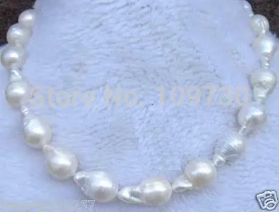 Jewelr 003744 STUNNING 18-20mm AAA SOUTH SEA WHITE BAROQUE PEARL NECKLACE 18" SILVER clasp
Jewelr 003744 STUNNING 18-20mm AAA SOUTH SEA WHITE BAROQUE PEARL NECKLACE 18" SILVER clasp