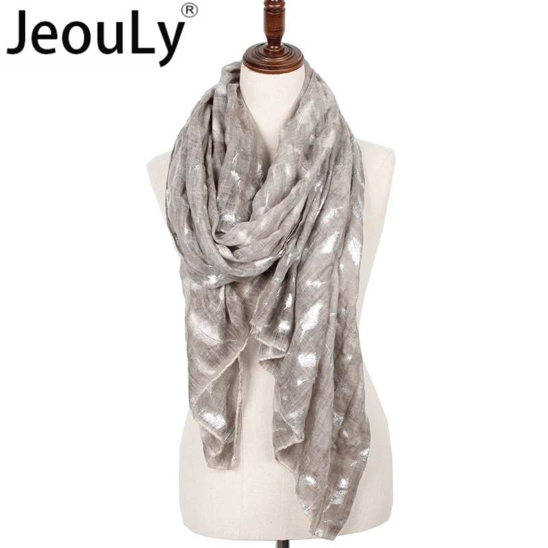 JeouLy 2018 New Designer Fashion Shiny Bronzing Silver grey animal gold blingbling Feather Print Elegant Shawl Nice qty Classic
JeouLy 2018 New Designer Fashion Shiny Bronzing Silver grey animal gold blingbling Feather Print Elegant Shawl Nice qty Classic