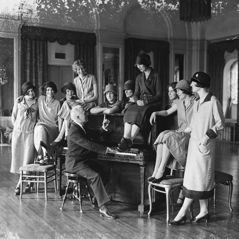 Debutantes Rehearsing Musical 1925 Poster Print by Science Source (24 x 18)