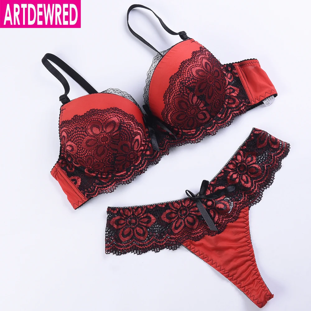 Бюстгальтер 