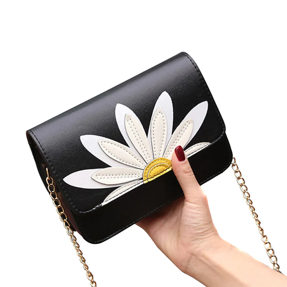 Fashion Women PU Leather Shoulder Bags Hasp Flower Crossbody Bags Sweet and Cute Beach Bag Wild Lady's Bag Sac Bandouliere Femme
Fashion Women PU Leather Shoulder Bags Hasp Flower Crossbody Bags Sweet and Cute Beach Bag Wild Lady's Bag Sac Bandouliere Femme