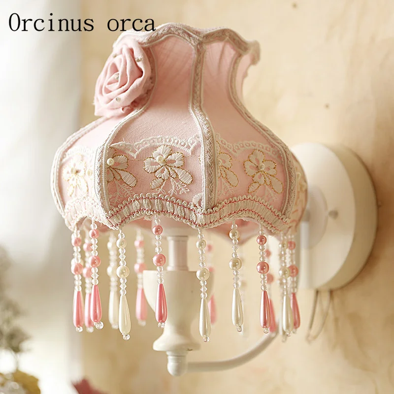 Pastoral warm pink wall lamp children room girls bedroom bedside lamp European creative lace fabric wall lamp free shipping
Pastoral warm pink wall lamp children room girls bedroom bedside lamp European creative lace fabric wall lamp free shipping