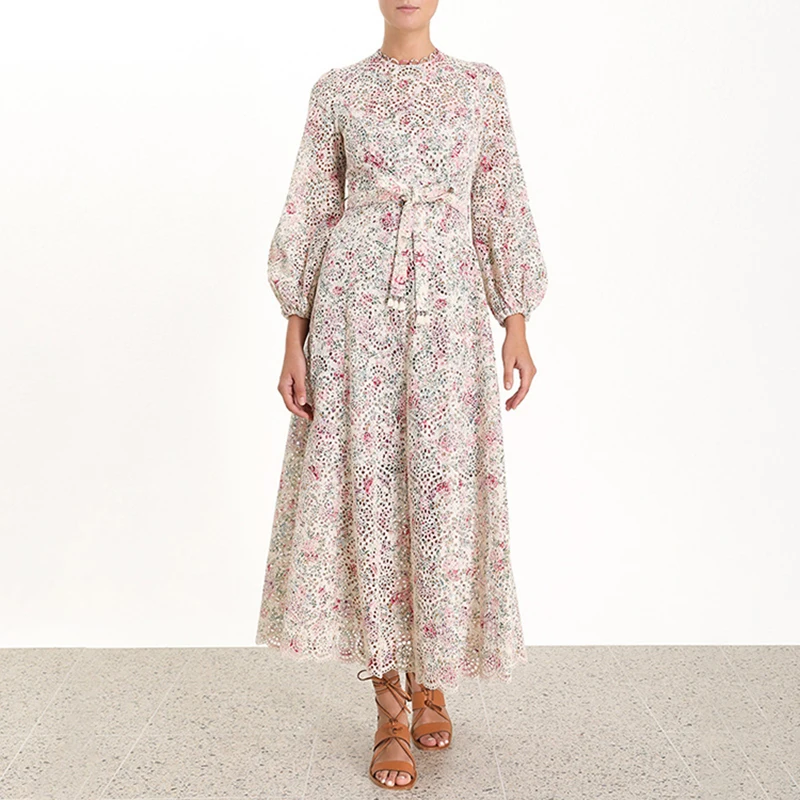 High Quality New Fashion 2017 Designer Runway Dress Women's Lantern Sleeve Stunning Hollow Out Embroidery Mid-calf Dress
High Quality New Fashion 2017 Designer Runway Dress Women's Lantern Sleeve Stunning Hollow Out Embroidery Mid-calf Dress