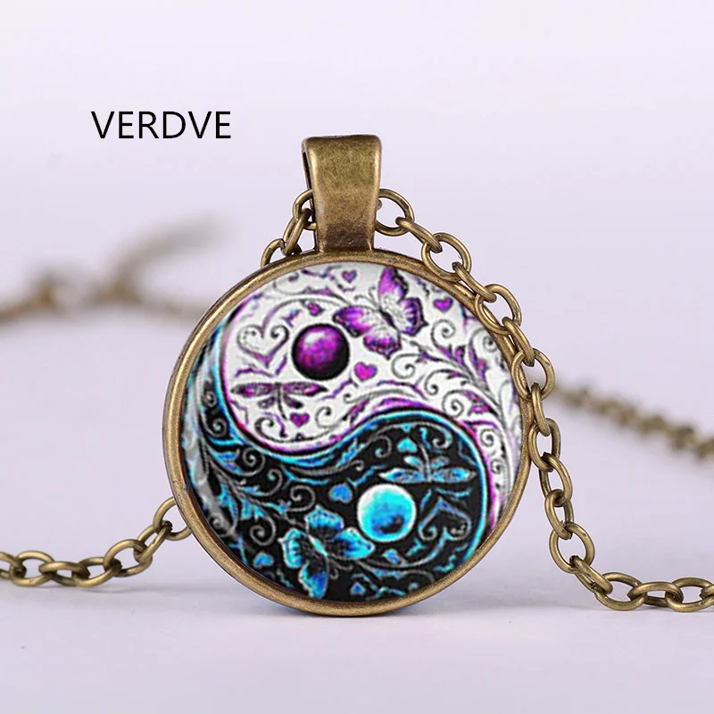 VERDVE 3 / COLOR NEW TAIWAN Butterfly Glass Corolla Pendant Vintage Jewelry Silver Chain Necklace Woman Man The Best Gift
VERDVE 3 / COLOR NEW TAIWAN Butterfly Glass Corolla Pendant Vintage Jewelry Silver Chain Necklace Woman Man The Best Gift