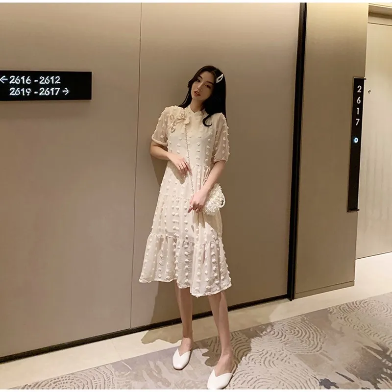 Hot Sale 2019 Fashion Women Bow Embroidery Casual Dress O-Neck Puff Sleeve Summer Dress White Transparent Girly Dress
Hot Sale 2019 Fashion Women Bow Embroidery Casual Dress O-Neck Puff Sleeve Summer Dress White Transparent Girly Dress