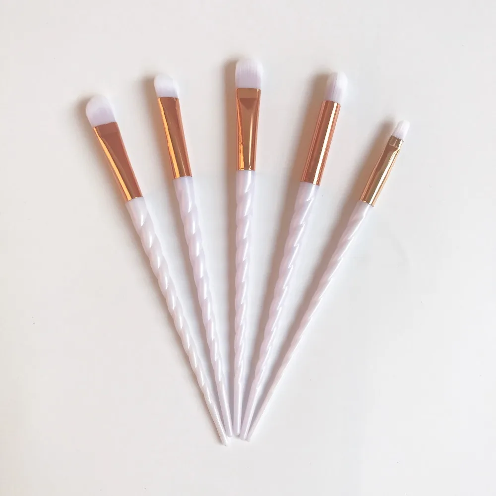 5pcs Makeup Brush Set Spiral Handle Golden Foundation Eye Blending Contour Mask Brush for Blush Cosmetic Makeup Brushes Unicorn
5pcs Makeup Brush Set Spiral Handle Golden Foundation Eye Blending Contour Mask Brush for Blush Cosmetic Makeup Brushes Unicorn