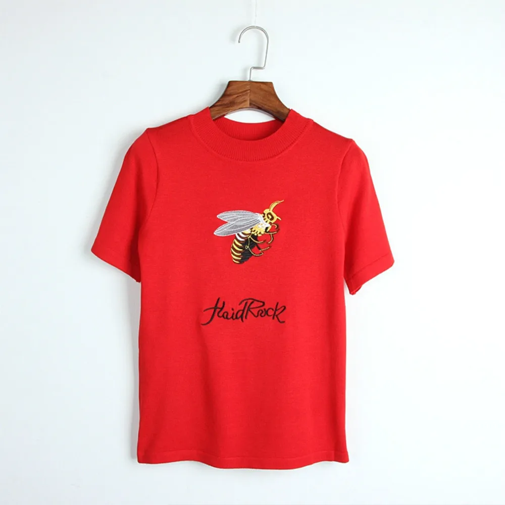 New 2019 Summer Top Basic Sweaters Embroidery Bee Letters Women Solid Red Yellow Black White Pullover Tee Knitted Jumper Fashion
New 2019 Summer Top Basic Sweaters Embroidery Bee Letters Women Solid Red Yellow Black White Pullover Tee Knitted Jumper Fashion