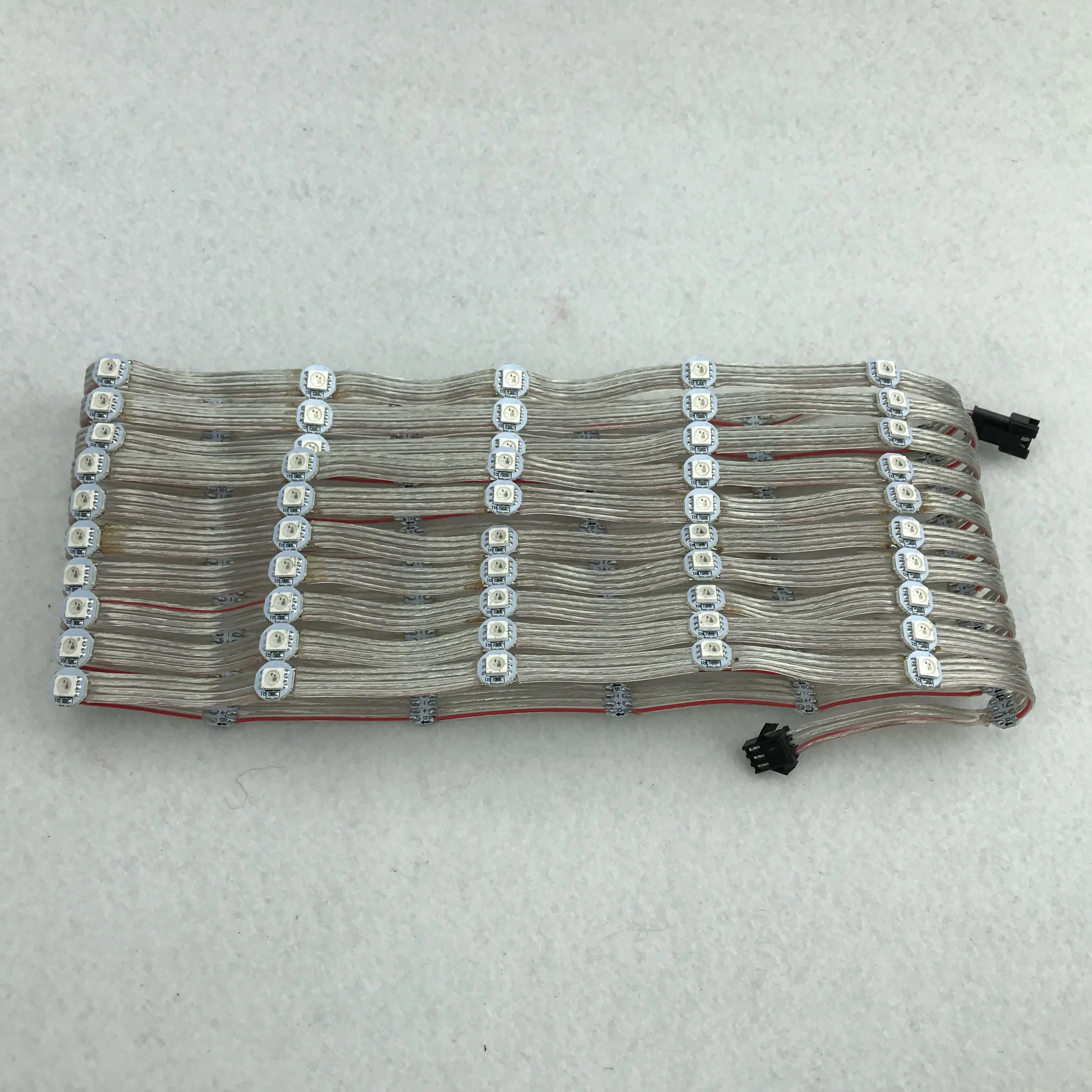 5cm wire spaicng all clear wire DC5V WS2813 addressable rgb pixel string light;100pcs/string;non-waterproof
5cm wire spaicng all clear wire DC5V WS2813 addressable rgb pixel string light;100pcs/string;non-waterproof