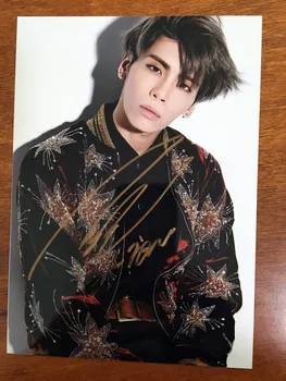 SHINEE Jong Hyun autographed hand signed original photo 5*7 free shipping K-POP
SHINEE Jong Hyun autographed hand signed original photo 5*7 free shipping K-POP
