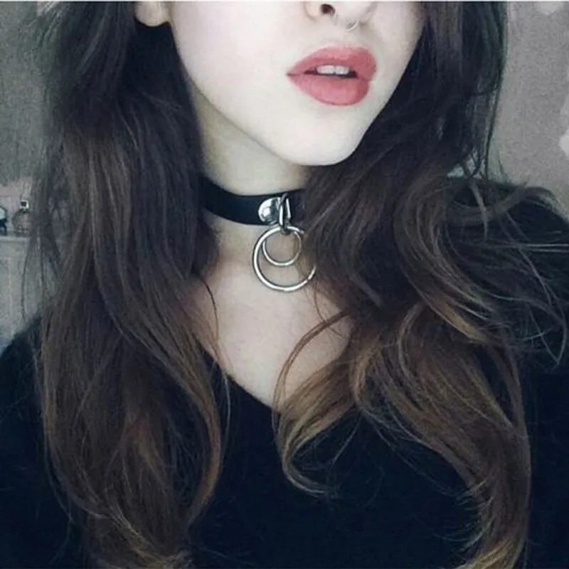 Fashion Punk Rock Metal Double Black Round Collar Collar Necklace Sexy Gothic Choker Leather Belt Necklace for Women
Fashion Punk Rock Metal Double Black Round Collar Collar Necklace Sexy Gothic Choker Leather Belt Necklace for Women