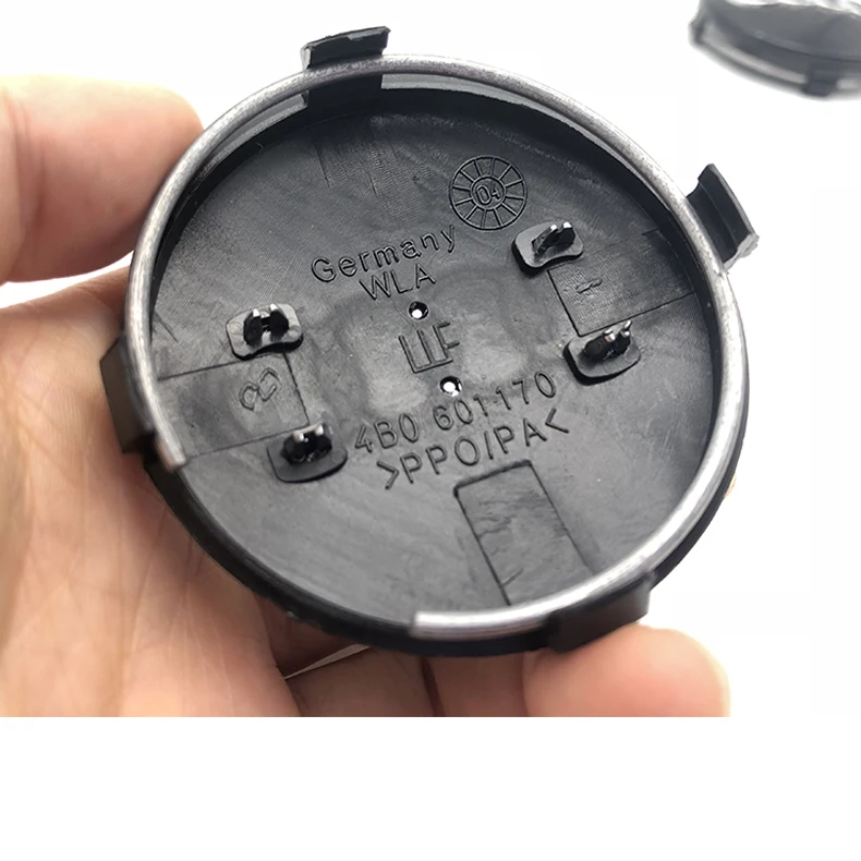 4pcs Alloy Car wheel center hub caps Emblem Badge 60mm Wheel cover for A3 A4 A6 A8 4B0601170,4B0 601 170
4pcs Alloy Car wheel center hub caps Emblem Badge 60mm Wheel cover for A3 A4 A6 A8 4B0601170,4B0 601 170