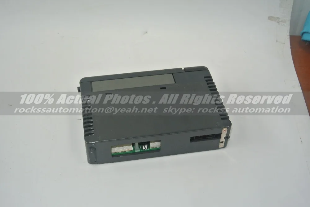 Used Good Condition U-01SP-8132 With Free DHL / EMS