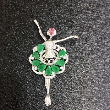Qi Xuan_Fashion Jewelry_Colombian Green Stone Girl Dancing Necklaces_925 Solid Silver Pendant Necklaces_Factory Directly Sales
Qi Xuan_Fashion Jewelry_Colombian Green Stone Girl Dancing Necklaces_925 Solid Silver Pendant Necklaces_Factory Directly Sales