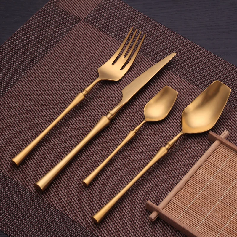 Pure Gold Matte Cutlery 18/8 Stainless Steel 4pieces Portable Metal Restaurant Dinnerware Knife Fork Set Tableware Christmas
Pure Gold Matte Cutlery 18/8 Stainless Steel 4pieces Portable Metal Restaurant Dinnerware Knife Fork Set Tableware Christmas