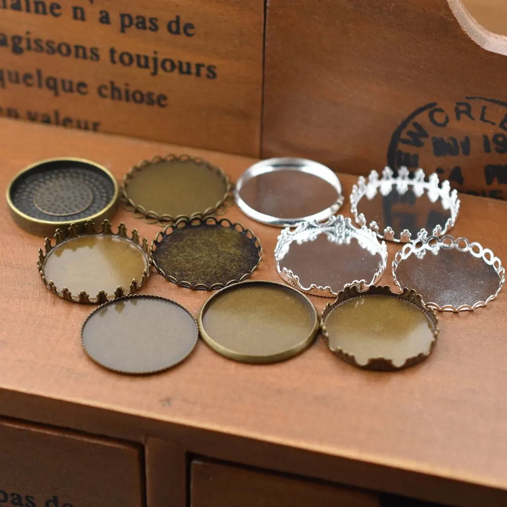 15pieces 25mm Brass Material Cameo Setting base Charms Cabochon Base Pendant Tray jewelry making component craft materia
15pieces 25mm Brass Material Cameo Setting base Charms Cabochon Base Pendant Tray jewelry making component craft materia