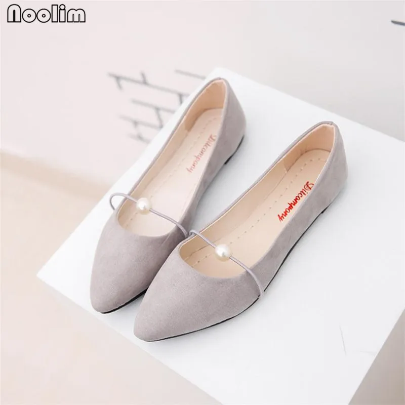 High Quality Basic Pointed Toe Ballerina Ballet Flat Slip On Shoes New Women Solid Color Suede Flats Heel Pearl Fashion
High Quality Basic Pointed Toe Ballerina Ballet Flat Slip On Shoes New Women Solid Color Suede Flats Heel Pearl Fashion