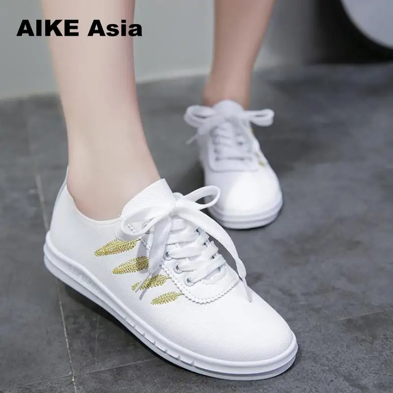 Women Vulcanized Shoes 2019 Fashion Solid Color Canvas Lace-up Casual White Ladies Woman Sneakers Zapatillas Deporte Mujer
Women Vulcanized Shoes 2019 Fashion Solid Color Canvas Lace-up Casual White Ladies Woman Sneakers Zapatillas Deporte Mujer
