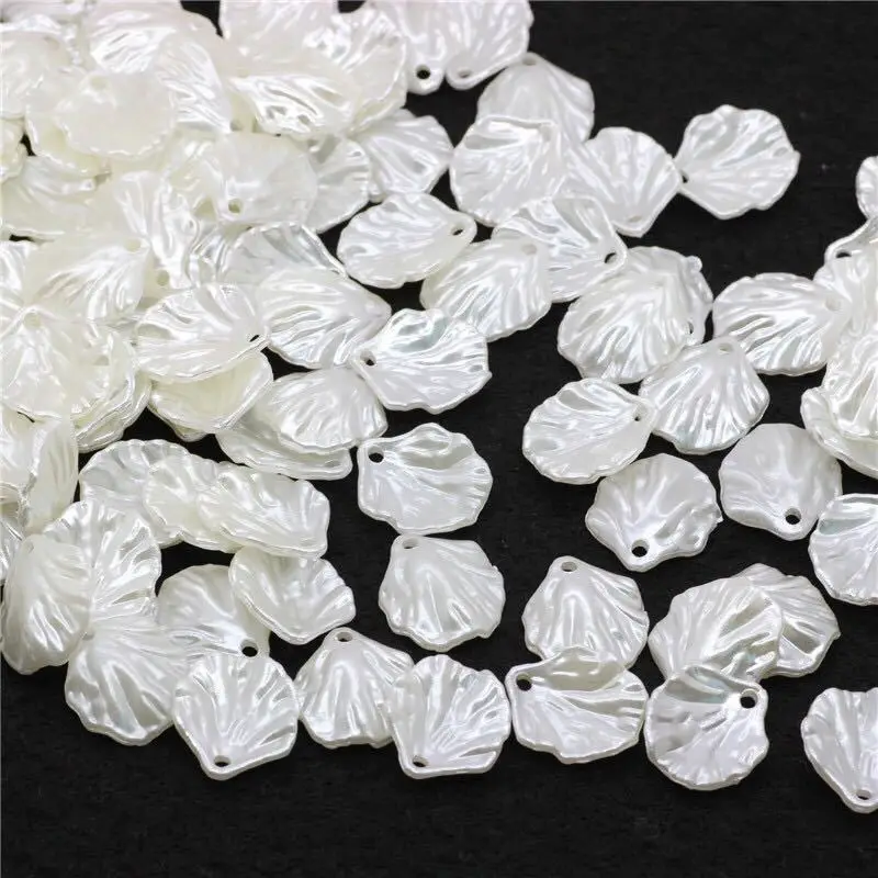 100pcs Fashion Resin Plastic Imitation Pearl Petal Pendant Charms DIY Earrings Accessories For Jewelry Making
100pcs Fashion Resin Plastic Imitation Pearl Petal Pendant Charms DIY Earrings Accessories For Jewelry Making