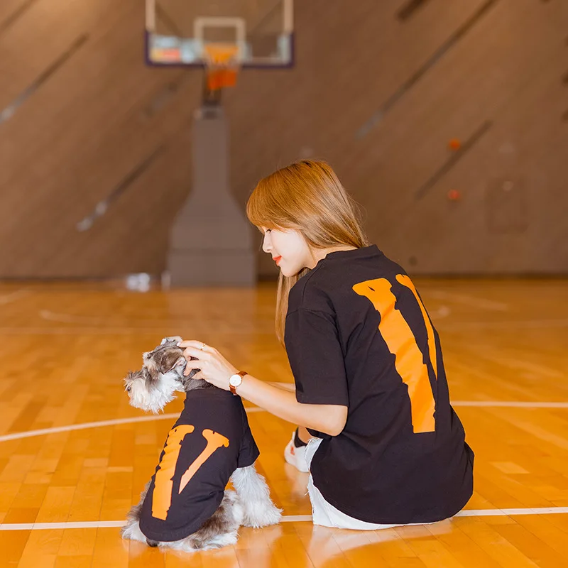 New Pet Trend Spring and Summer Pet T-shirt Puppy Dog Clothes Chihuahua Dog Shirt French Bulldog Pet Supplies Accessories
New Pet Trend Spring and Summer Pet T-shirt Puppy Dog Clothes Chihuahua Dog Shirt French Bulldog Pet Supplies Accessories