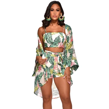 Women Floral Printed 3 Piece Outfits Off Shoulder Crop Tops and Short Pants with Cover Up
Women Floral Printed 3 Piece Outfits Off Shoulder Crop Tops and Short Pants with Cover Up