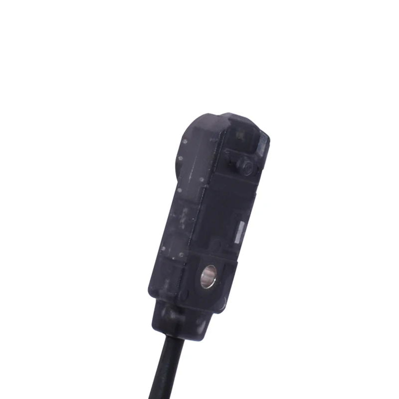 Original Panasonic Panasonic vision sensor GX-F12A square front detection switch sensor
Original Panasonic Panasonic vision sensor GX-F12A square front detection switch sensor