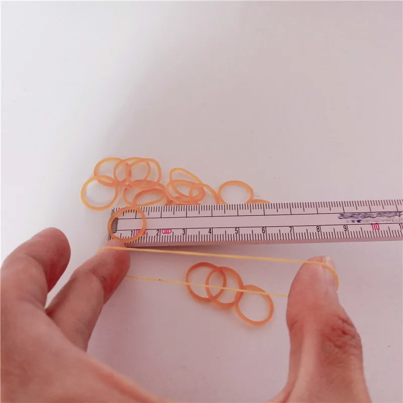 200/800/1000pcs Small Rubber Bands for Pet Hair Grooming Long Hair Dogs Accessories Pet Products evcil hayvan malzemeleri
200/800/1000pcs Small Rubber Bands for Pet Hair Grooming Long Hair Dogs Accessories Pet Products evcil hayvan malzemeleri