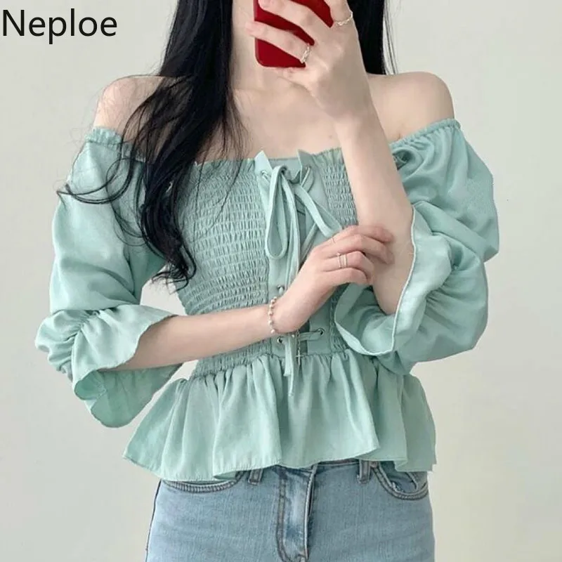 Neploe Ruffle Crop Top Off Shoulder Long Sleeve Sexy Korean Style Spring Boho Tunic Short Blouse Women Shirt Lace Up Blusa 39294
Neploe Ruffle Crop Top Off Shoulder Long Sleeve Sexy Korean Style Spring Boho Tunic Short Blouse Women Shirt Lace Up Blusa 39294