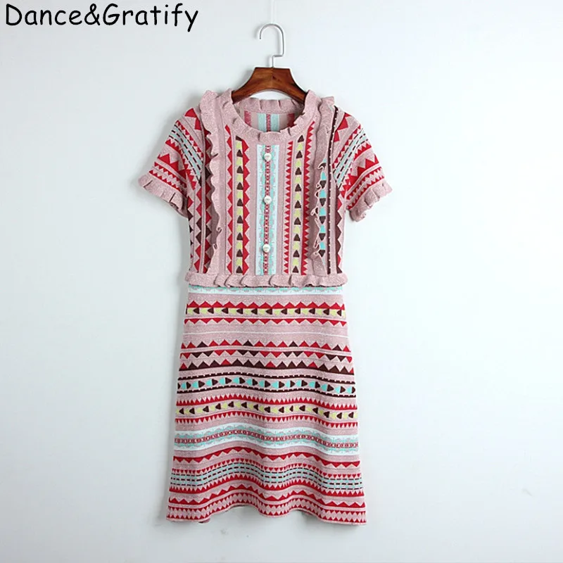 Elegant Ladies Jacquard Plaid Runway Dress 2019 Summer New Short Sleeve Sweater Dress Women Ruffles Chic Knitted Dress
Elegant Ladies Jacquard Plaid Runway Dress 2019 Summer New Short Sleeve Sweater Dress Women Ruffles Chic Knitted Dress