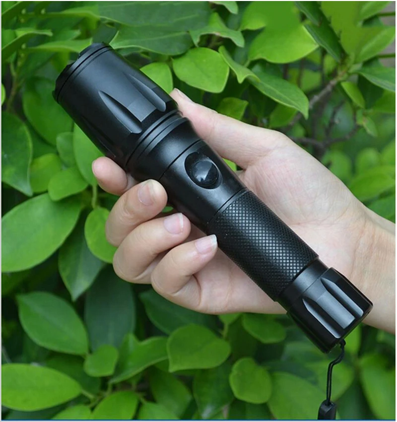 

Bright Waterproof CREE XML T6 led zoomable flashlight police power light 5-Modes led lamp Lanterna for Battery 18650/AAA