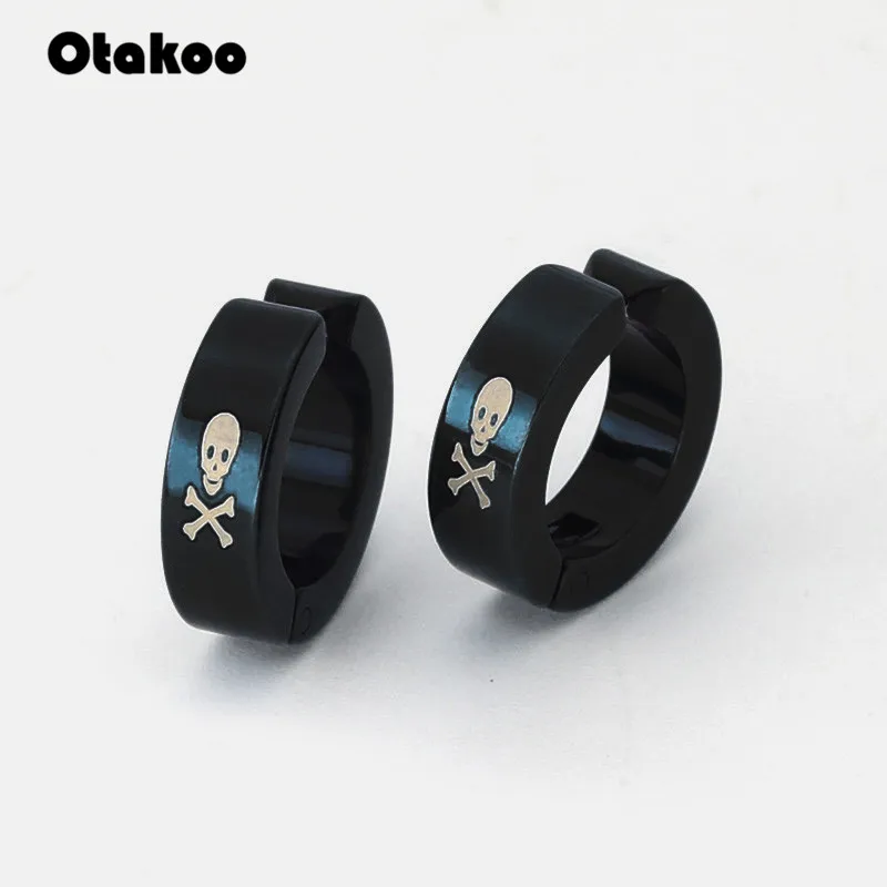 Otakoo Black Blue colors magnet men Skull Clips Earrings for women Ear Cuff earrings no pierced fake piercing Punk Earring
Otakoo Black Blue colors magnet men Skull Clips Earrings for women Ear Cuff earrings no pierced fake piercing Punk Earring