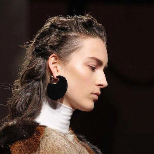 Summer Black Style Geometric Shape Acrylic Black Earrings for Woman Dangle Earrings 2019 Fashion Jewelry Accessories CEL643
Summer Black Style Geometric Shape Acrylic Black Earrings for Woman Dangle Earrings 2019 Fashion Jewelry Accessories CEL643