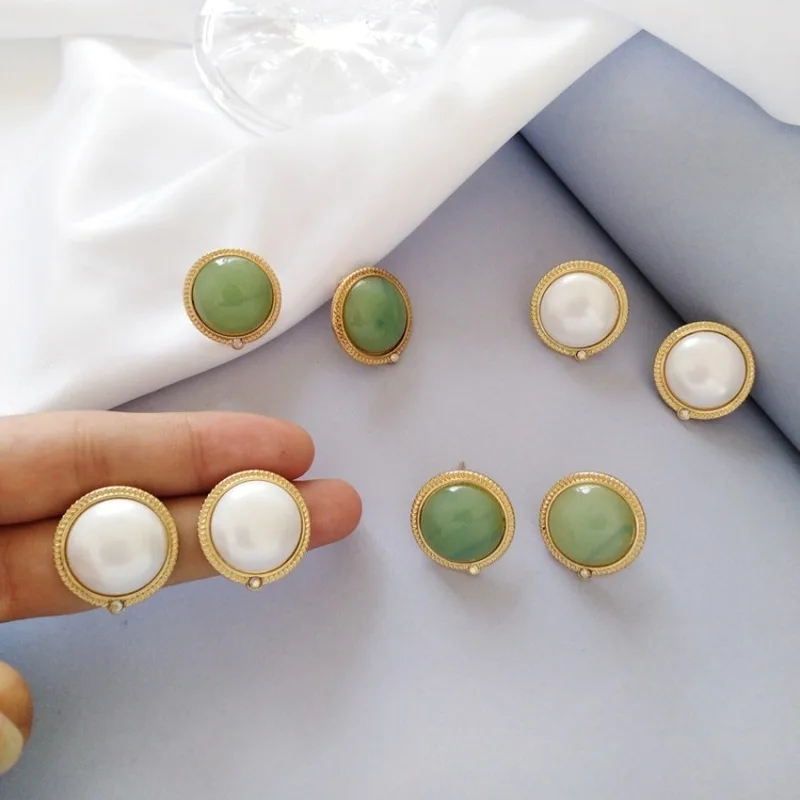 Korean Fashion Vintage Geometric Round Natural Stone Stud Earrings Women Girl Temperament Simple Ear Clip Accessories Jewelry
Korean Fashion Vintage Geometric Round Natural Stone Stud Earrings Women Girl Temperament Simple Ear Clip Accessories Jewelry
