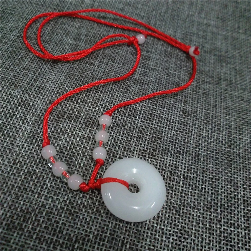 Classic White Green Necklace Buddha Round Pendant Torque Adjustable Red Rope Chain Unisex Lucky Charm Gift Jewelry Necklace
Classic White Green Necklace Buddha Round Pendant Torque Adjustable Red Rope Chain Unisex Lucky Charm Gift Jewelry Necklace