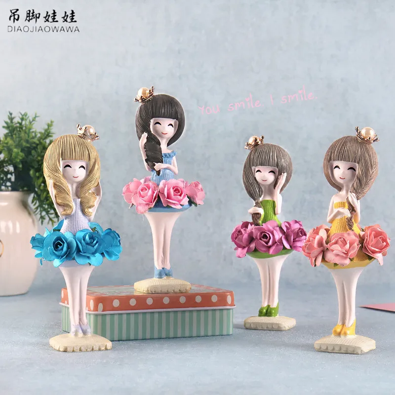Fashion Girl Figurines Office Ornaments Creative Artware Cute Girl Figures Wedding Gift Home Decor 1 Piece Free Shipping
Fashion Girl Figurines Office Ornaments Creative Artware Cute Girl Figures Wedding Gift Home Decor 1 Piece Free Shipping