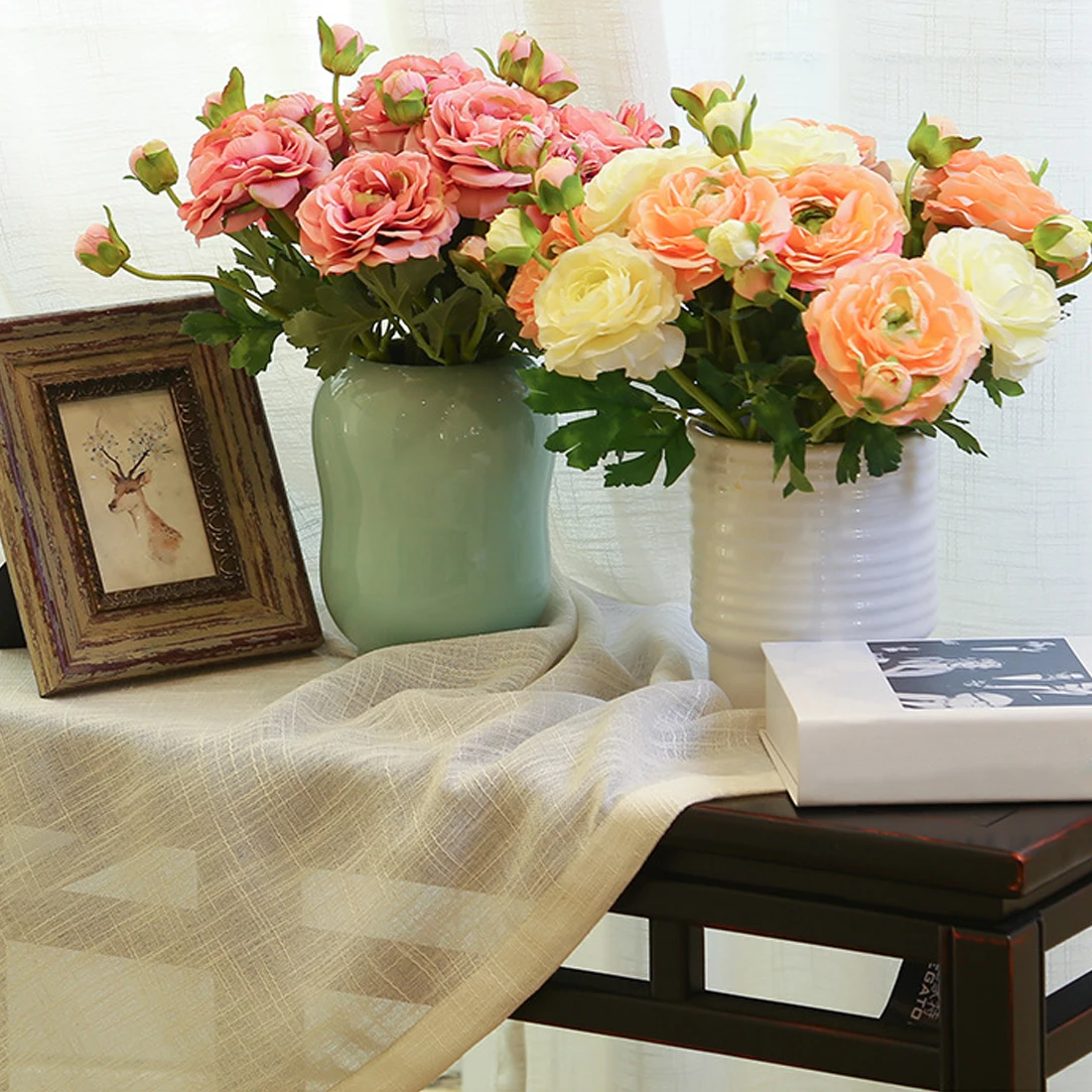 Art Fake Flower 2 Heads Artificial Flower Hybrid Camellia Rose Home Party Wedding Decoration Flowers Artificial Plants
Art Fake Flower 2 Heads Artificial Flower Hybrid Camellia Rose Home Party Wedding Decoration Flowers Artificial Plants