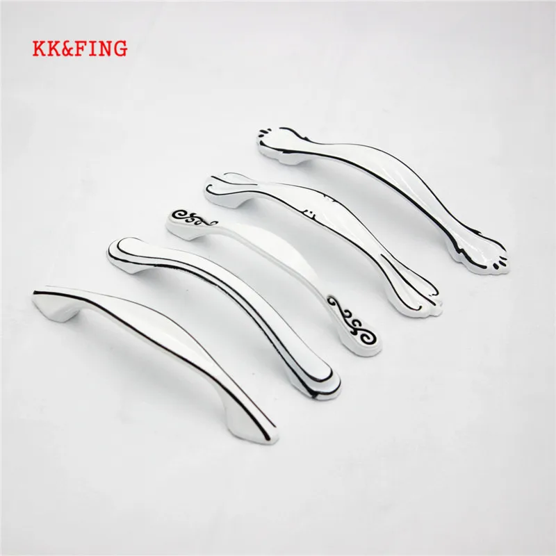 KK&FING 1PCS Aluminum Alloy Cabinet Furniture Door Handles Knobs Bedroom Closet Dresser Kitchen Drawer Pulls Furniture Hardware
KK&FING 1PCS Aluminum Alloy Cabinet Furniture Door Handles Knobs Bedroom Closet Dresser Kitchen Drawer Pulls Furniture Hardware