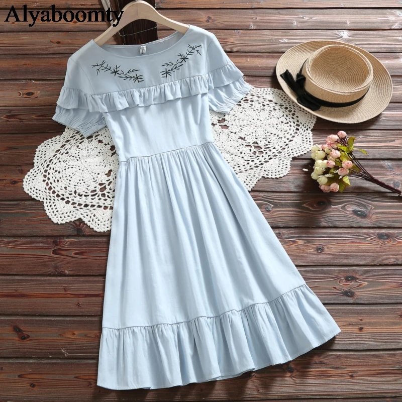Japanese Mori Girl Summer Women Blue Dress Cute Floral Embroidery Cotton Linen Dress Elegant Sweet Ruffles Short Sleeve Dresses
Japanese Mori Girl Summer Women Blue Dress Cute Floral Embroidery Cotton Linen Dress Elegant Sweet Ruffles Short Sleeve Dresses