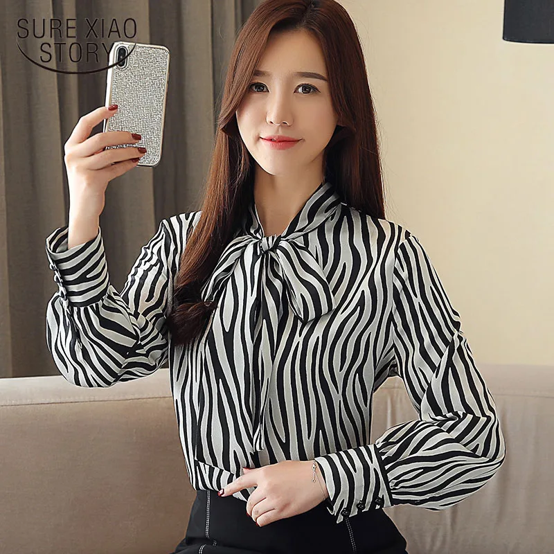Shi 2019 Spring New Stripe Printed Chiffon Shirt Long Sleeve Zebra Stripe Shirt Women's Slender Immortal Top Temperament 2144 50
Shi 2019 Spring New Stripe Printed Chiffon Shirt Long Sleeve Zebra Stripe Shirt Women's Slender Immortal Top Temperament 2144 50