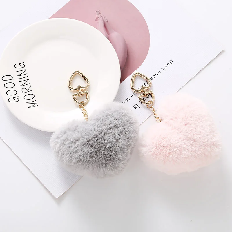 2019 Simple key Ring Hair Ball Fluffy Pom-pom Artificial Rabbit Fur Animal key Chain Women Car Bag key Bag DIY Jewelry Pendant
2019 Simple key Ring Hair Ball Fluffy Pom-pom Artificial Rabbit Fur Animal key Chain Women Car Bag key Bag DIY Jewelry Pendant
